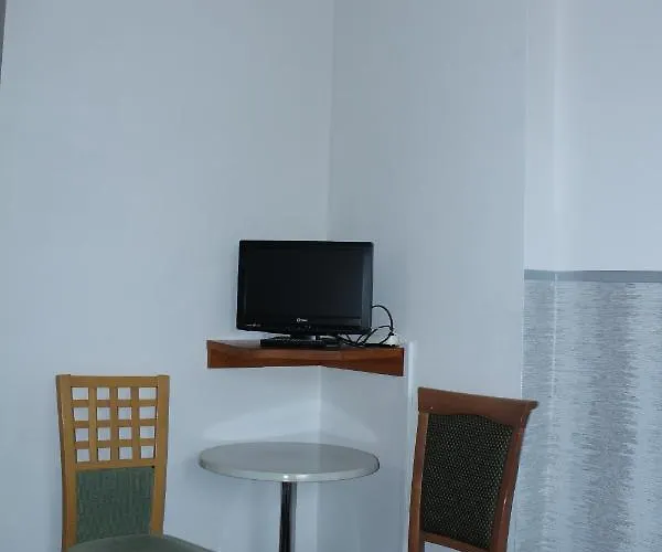 Raad Na Uroczysku Affittacamere 3*